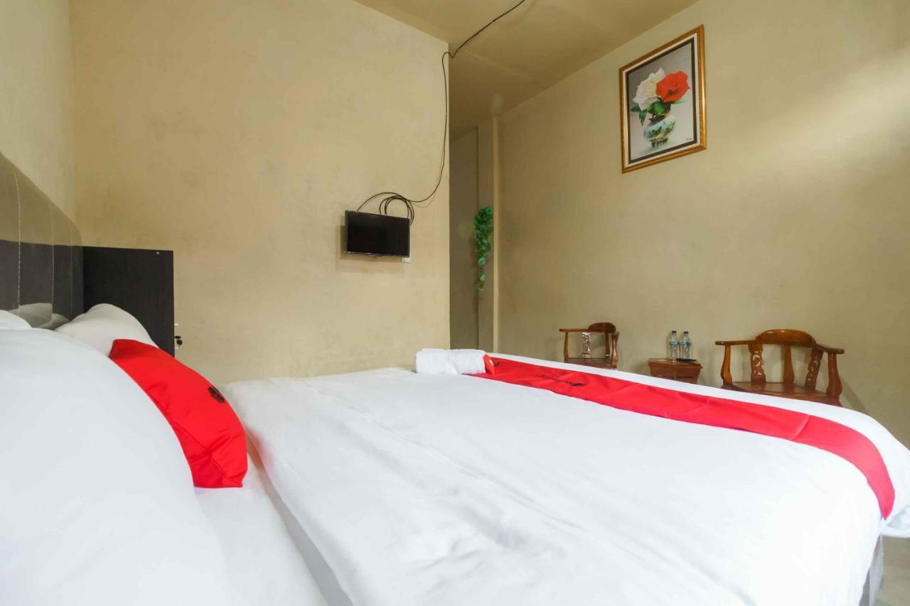 Reddoorz Near Bukit Kubu Berastagi Hotel Buitenkant foto